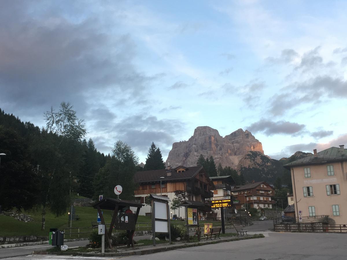 Melyek a legjobb hotelek Museo Vittorino Cazzetta k\u00F6zel\u00E9ben? Selva di Cadore Kültér fotó