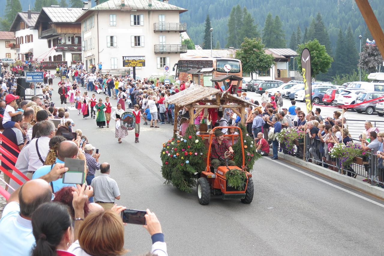 Melyek a legjobb hotelek Museo Vittorino Cazzetta k\u00F6zel\u00E9ben? Selva di Cadore Kültér fotó