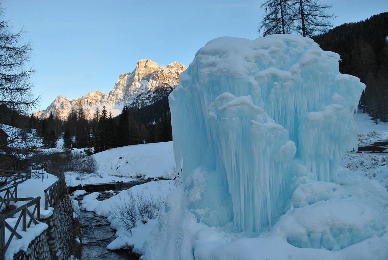 Melyek a legjobb hotelek Museo Vittorino Cazzetta k\u00F6zel\u00E9ben? Selva di Cadore Kültér fotó